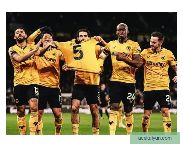 英超拉亚表现稳健，持续增强球队防线竞争力